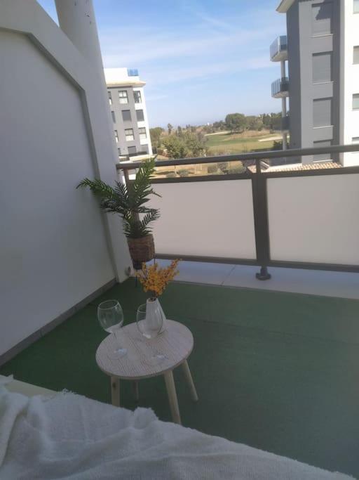 Moderno Apartamento En Oliva Nova Golf & Met Bagian luar foto