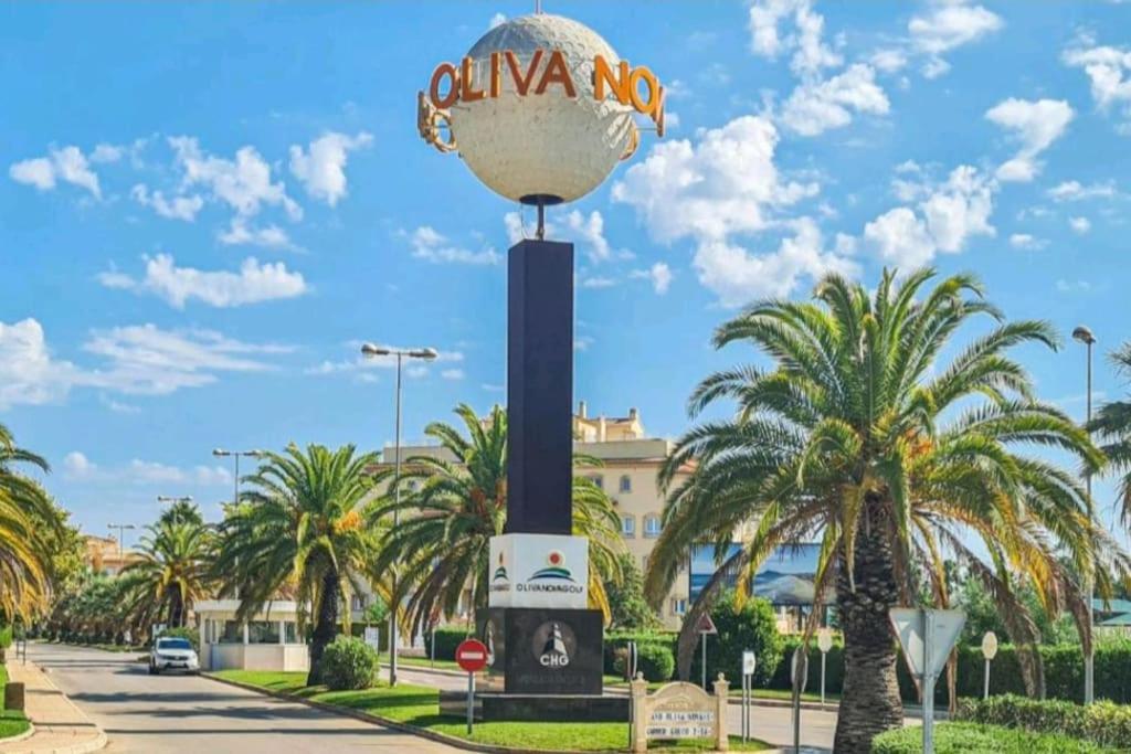 Moderno Apartamento En Oliva Nova Golf & Met Bagian luar foto