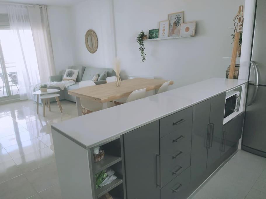 Moderno Apartamento En Oliva Nova Golf & Met Bagian luar foto